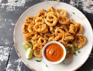 crunchy seafood with spicy sauce